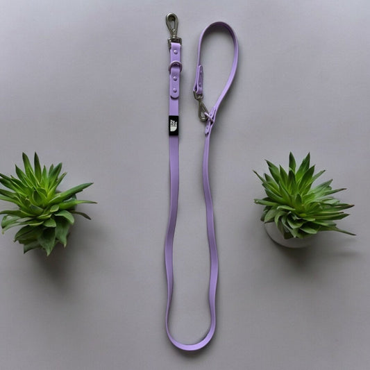 Hond PVC Lijn 152×2 cm – Waterdicht Lavendel met Draaibare Clip - Hebbr