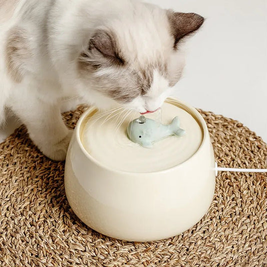 Kattenfontein van Keramiek met Stromend Water - 1,3 Liter Capaciteit, Antislip Ontwerp - Hebbr