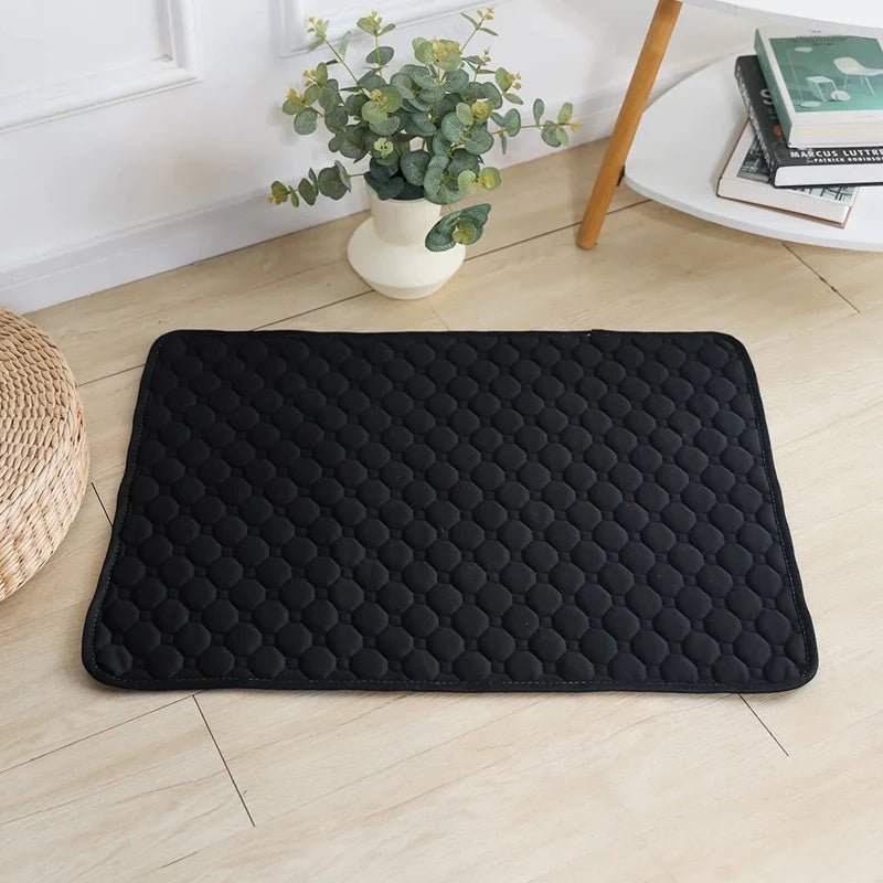 Wasbare Hondenurine Mat, Vierlaagse Waterdichte Training Pad met Anti - Slip Onderkant - Diverse Maten - Hebbr