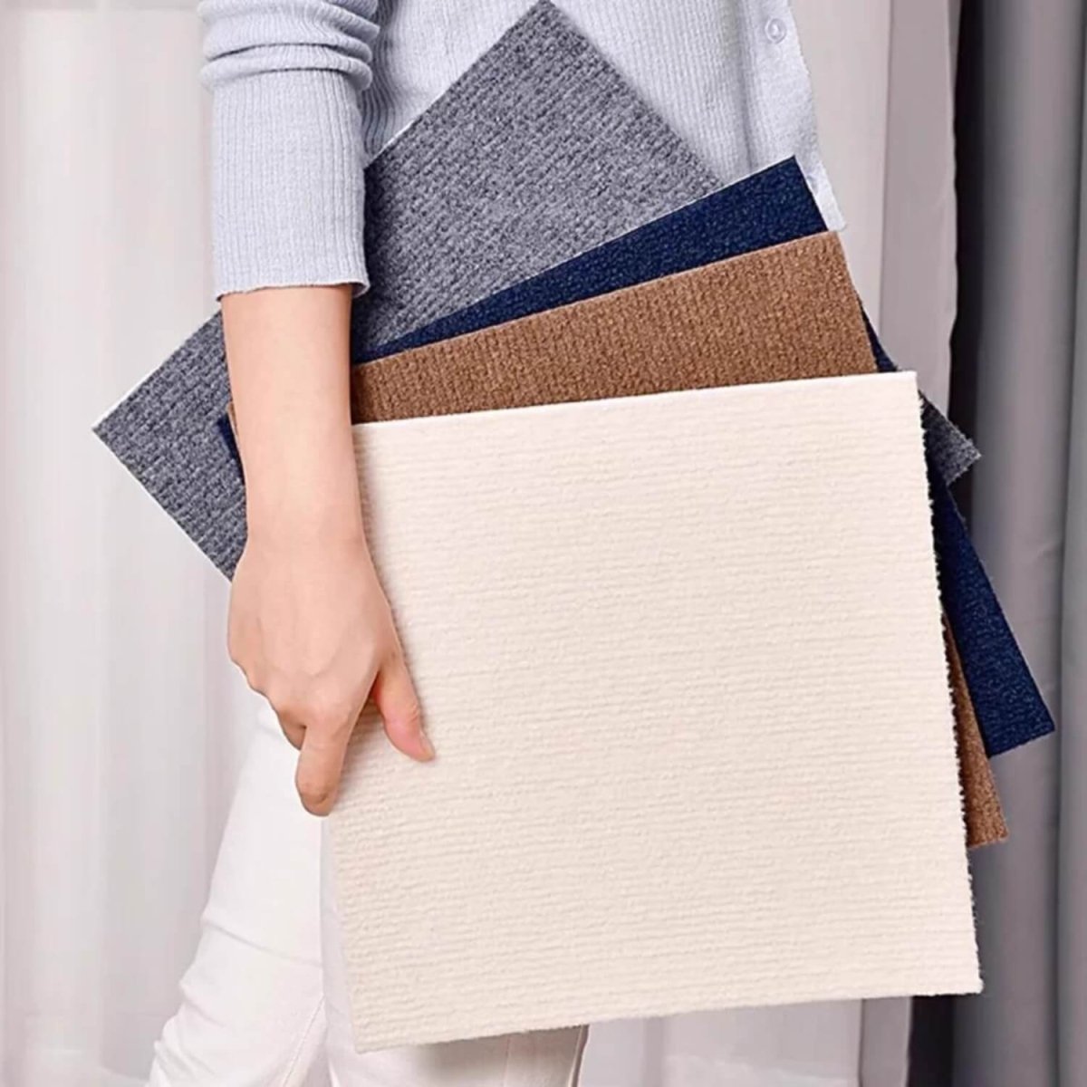 Zelfklevende Kattenmat 30x30cm – Antislip, Duurzaam, Perfect voor Krabben en Spelen - Hebbr