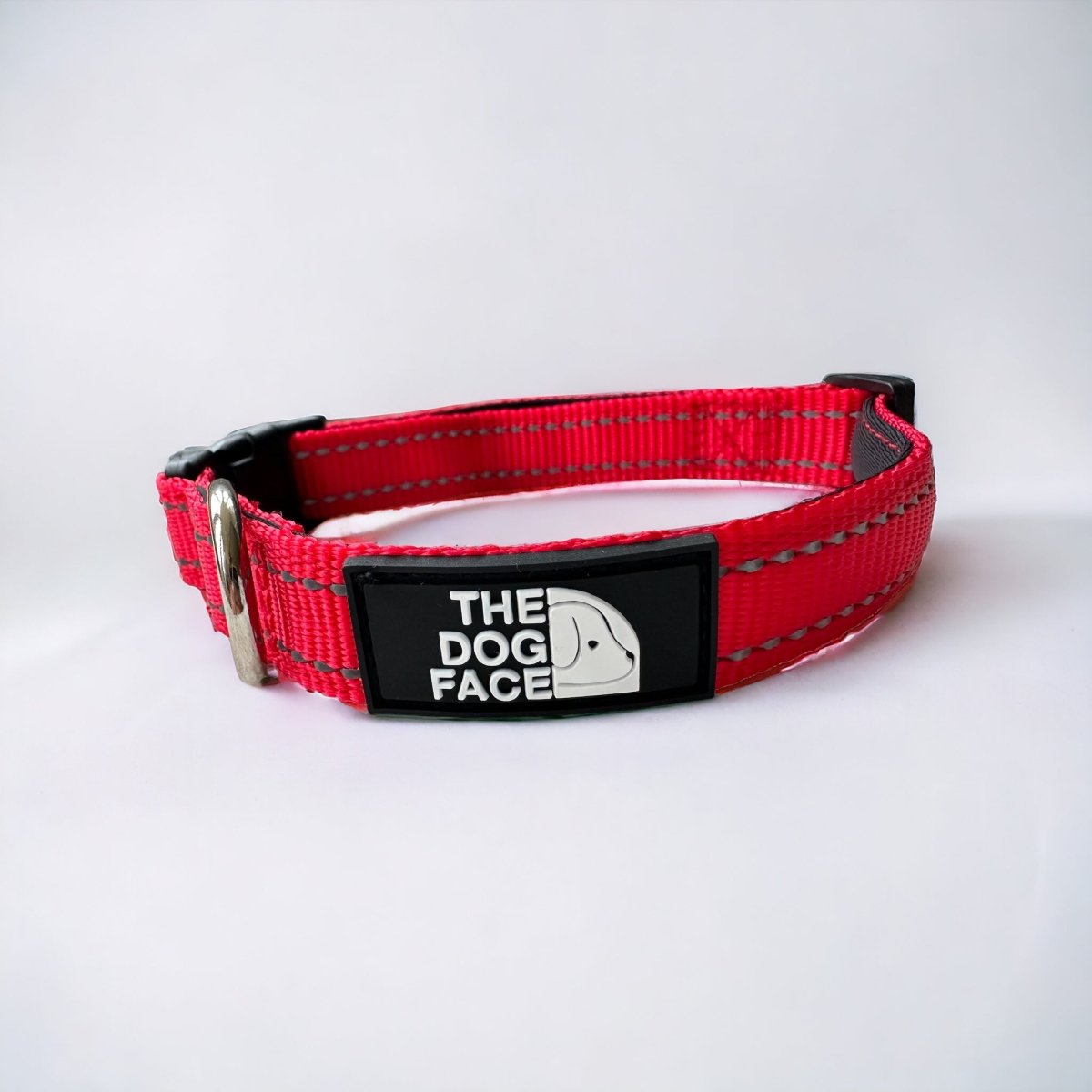 Halsband Hond Verstelbaar Rood Nylon – Reflecterend en Comfortabel - Hebbr