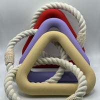 Hond Kauwtriangel 15 cm Natuurlijk Rubber – Stimuleert Gezond Kauwgedrag Roze - Hebbr