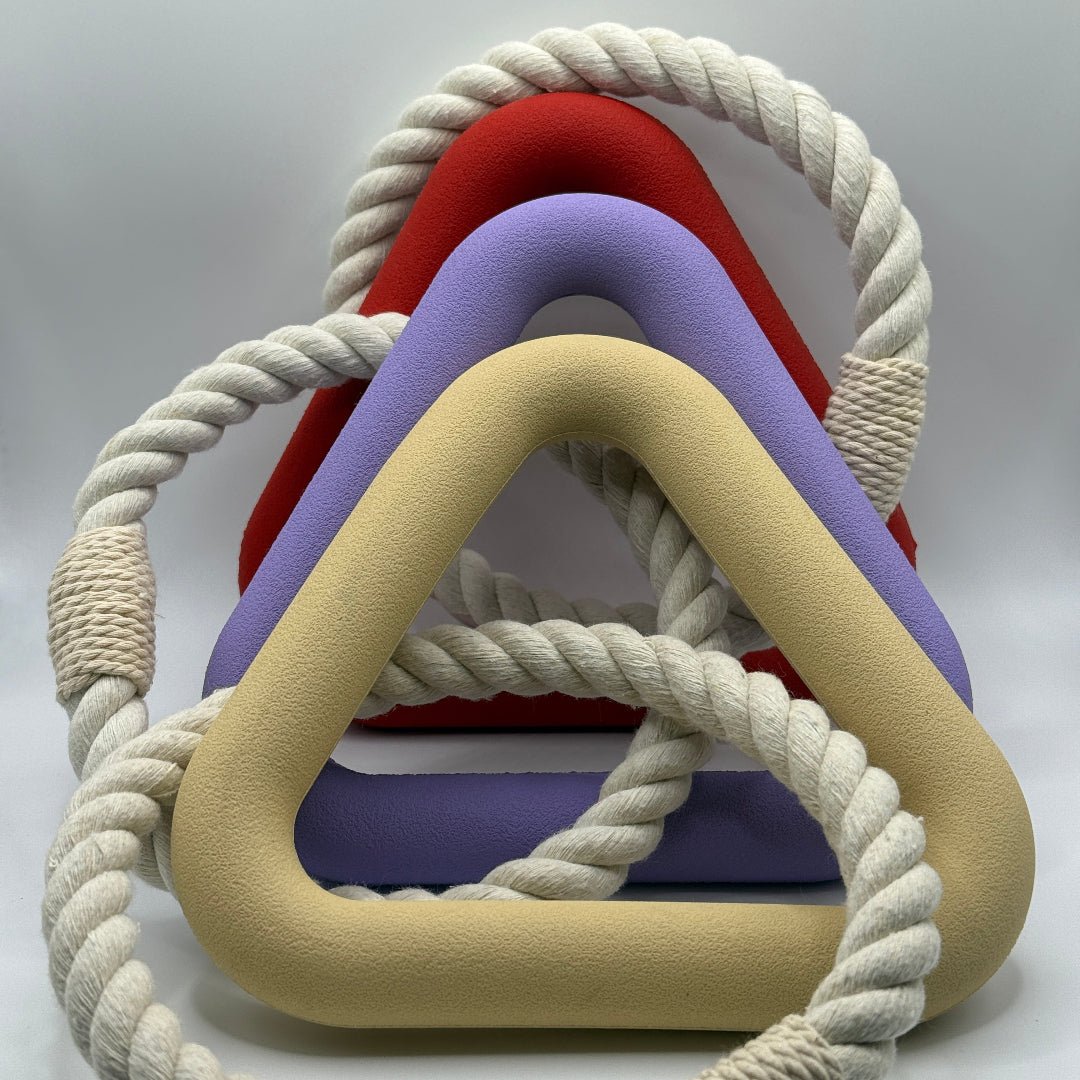 Hond Kauwtriangel 15 cm Natuurlijk Rubber – Stimuleert Gezond Kauwgedrag Roze - Hebbr