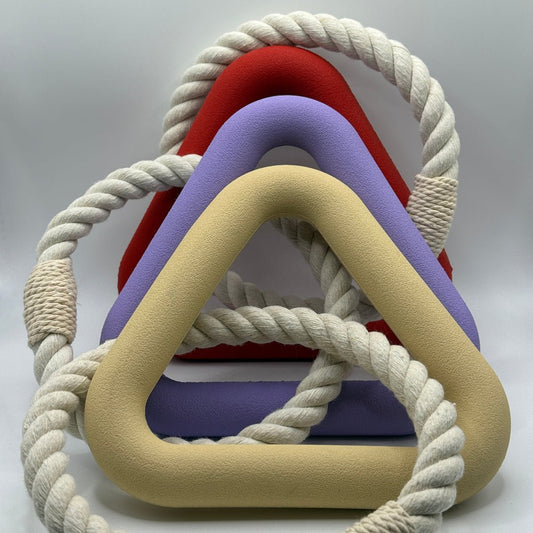 Hond Kauwtriangel 15 cm Natuurlijk Rubber – Stimuleert Gezond Kauwgedrag Roze - Hebbr