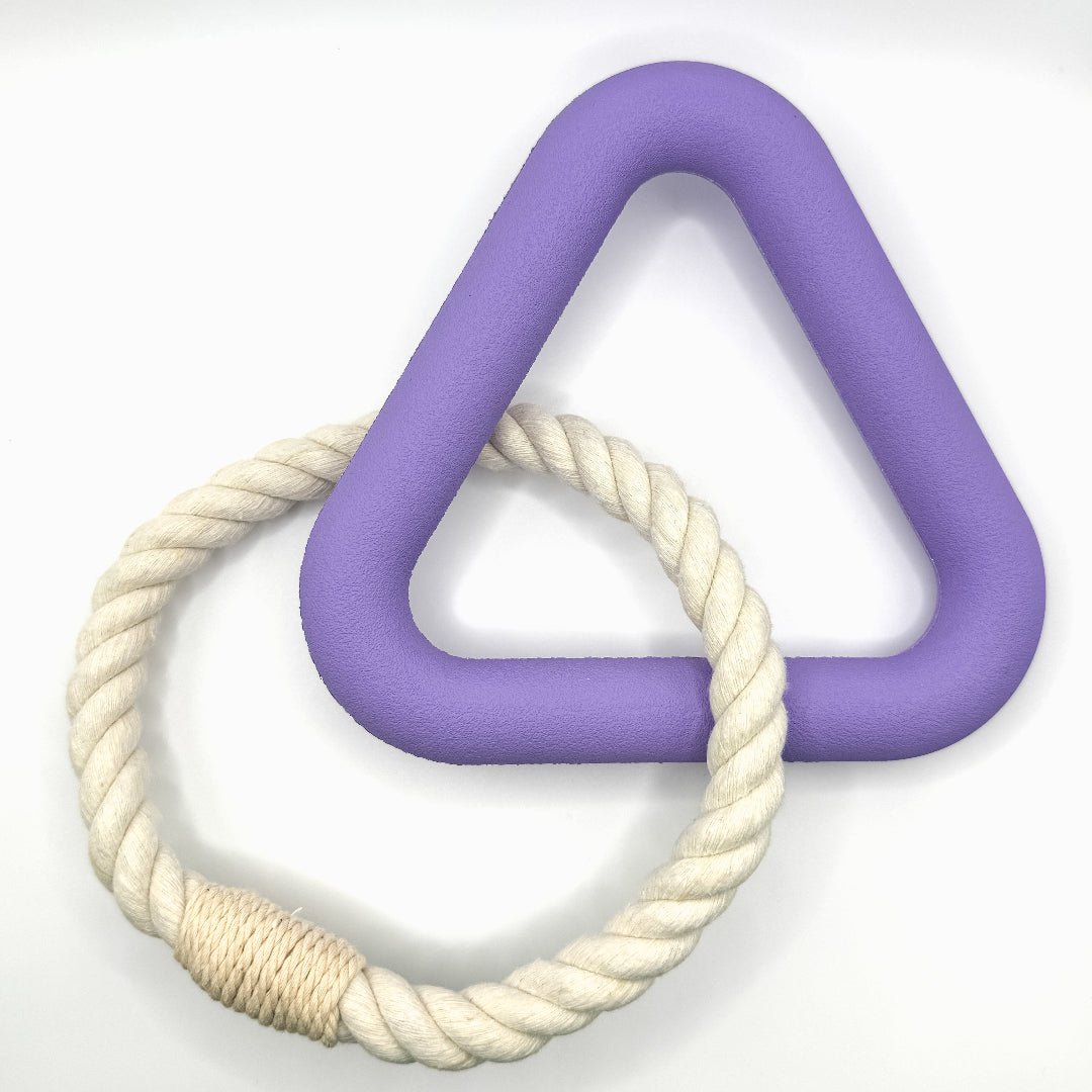 Hond Kauwtriangel 15 cm Natuurlijk Rubber – Stimuleert Gezond Kauwgedrag Roze - Hebbr