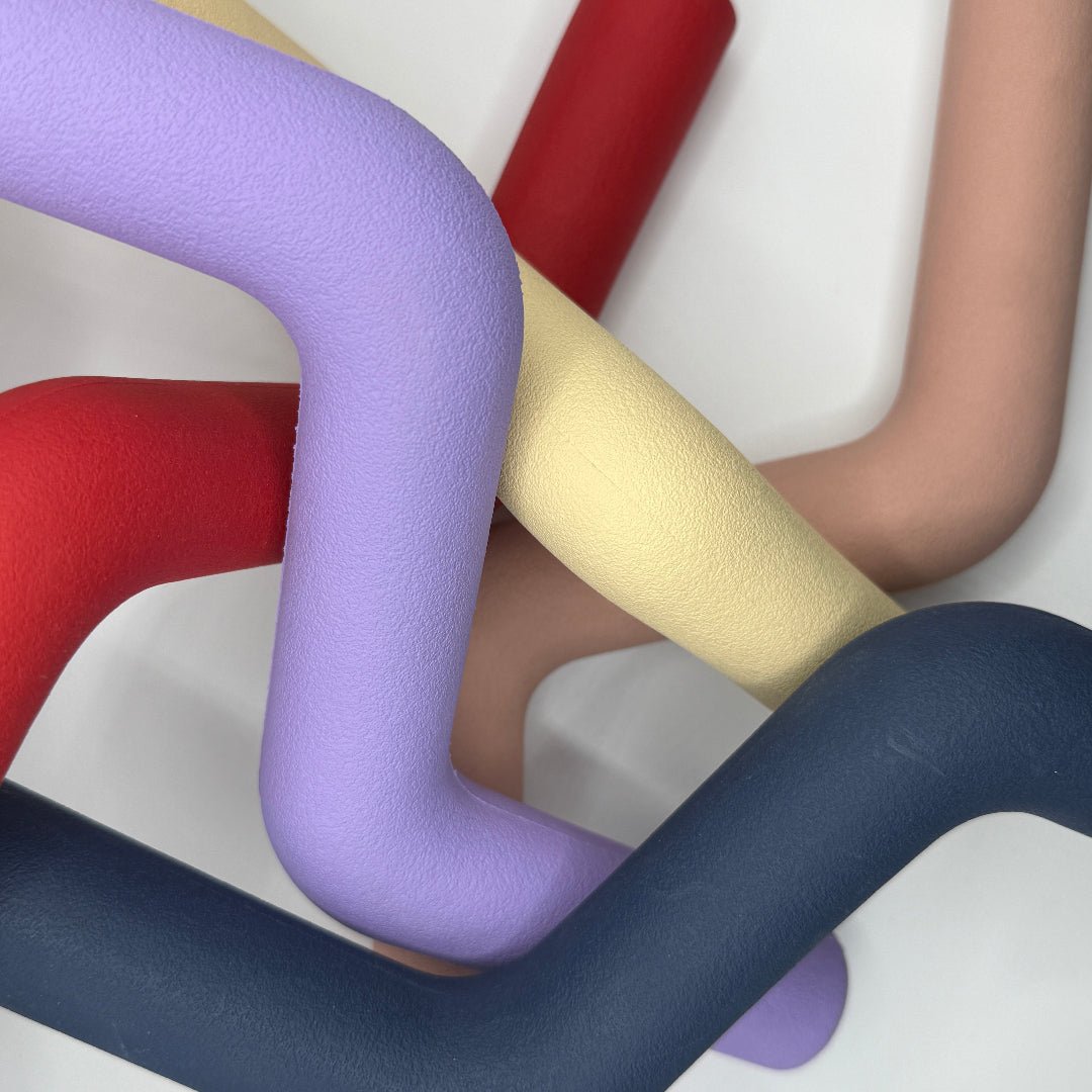 Hond Speeltak 21×3 cm Natuurlijk Rubber – Veilig en Duurzaam Roze - Hebbr