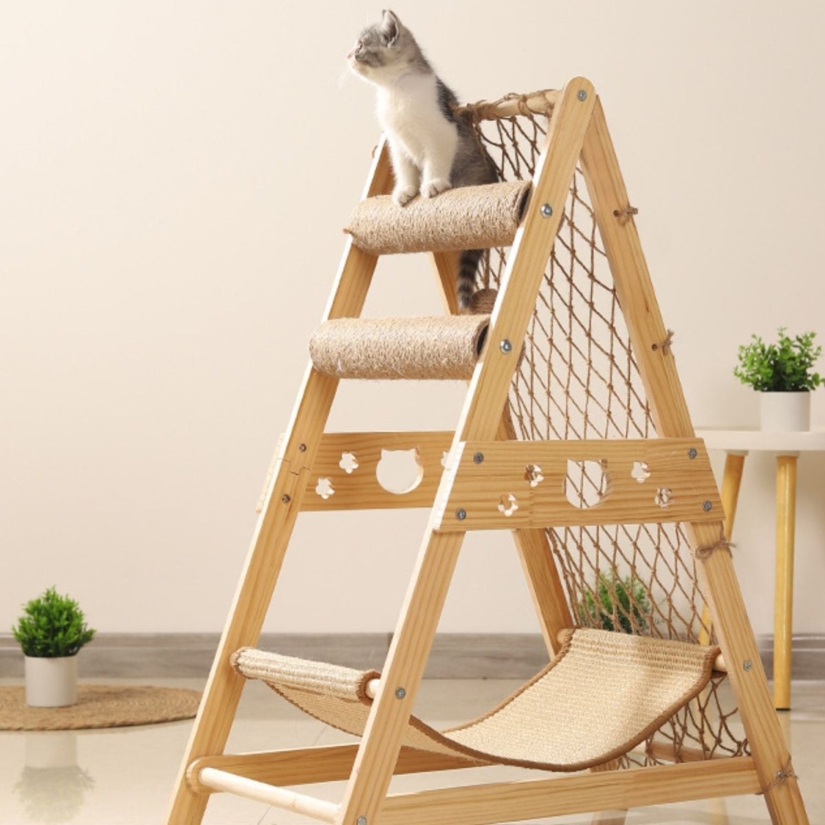 Houten Klimtoren voor Katten - Duurzaam, Multifunctioneel & Slijtvast - Hebbr