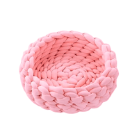 Luxe Handgeweven Kattenbed met Verhoogde Randen - Zacht en Comfortabel, Ideaal voor Knuffelen - Hebbr