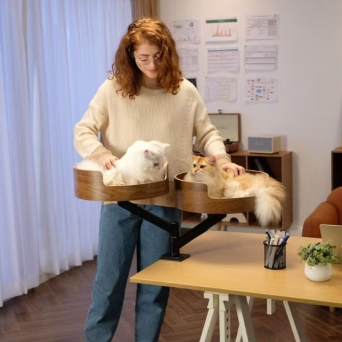 Verstelbare Kattenmand voor Katten tot 8 kg – Draaibaar & Comfortabel Kattenbedje - Hebbr