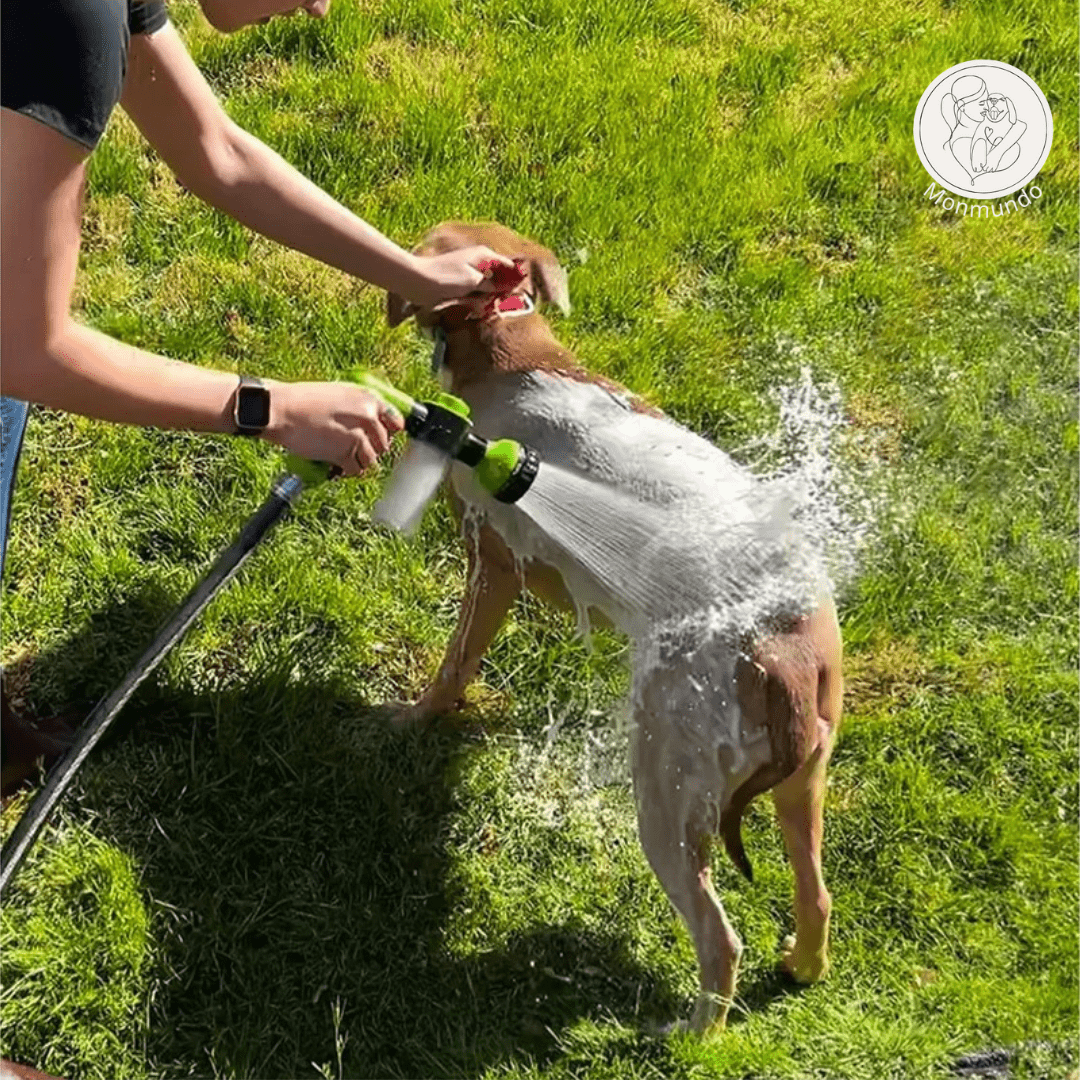 WashWoof Hondensproeikop – Ingebouwde Zeepdispenser, Ergonomisch & Duurzaam - Hebbr